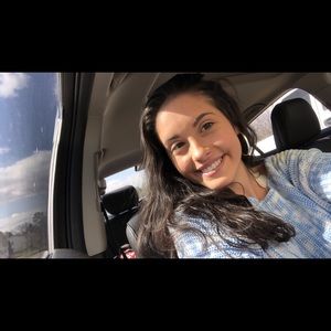 Meet your Posher, Abby